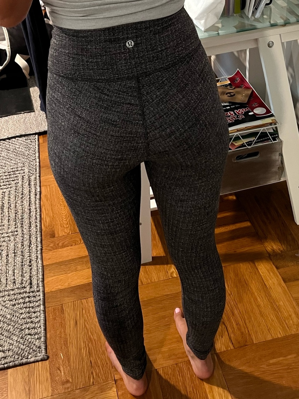 Lululemon High Rise Textured Knit Leggings Gray, Size 4